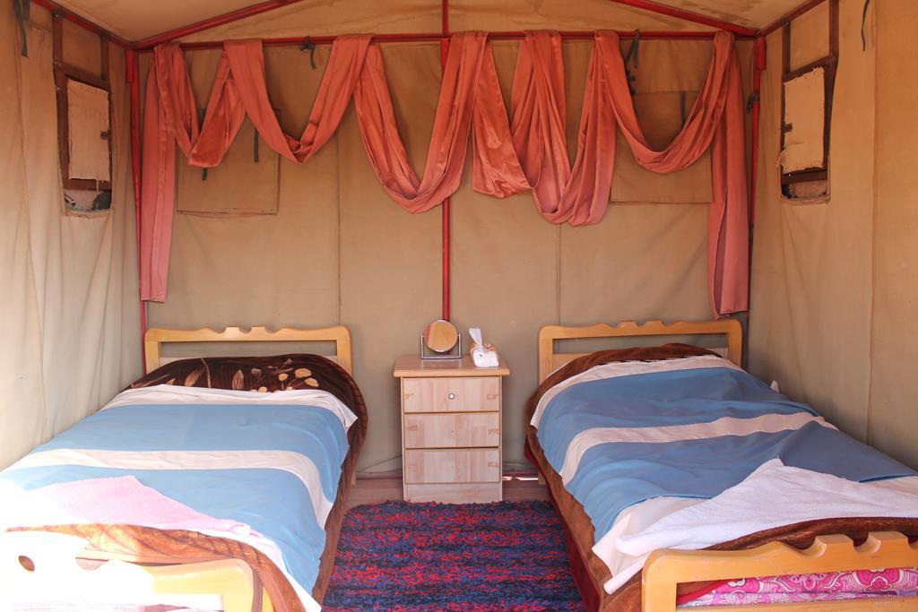 Rainbow Camp Hotel Вади Рум Екстериор снимка